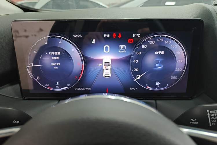 Used Hongqi HS3 2023 1.5T Two-Wheel Drive Shanwei Edition Instrument Cluster