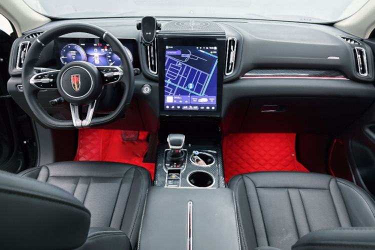 Used Hongqi HS3 2023 1.5T Two-Wheel Drive Shanwei Edition Interior 2
