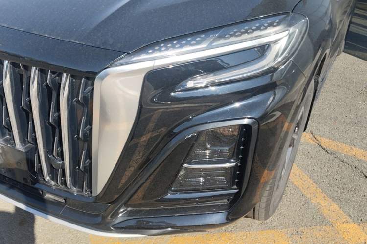Used Hongqi HS3 2023 1.5T Two-Wheel Drive Shanwei Edition Left Front Headlight