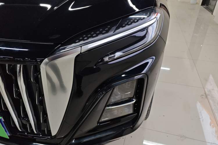 Used Hongqi HS3 2023 1.5T Two-Wheel Drive Shanwei Edition Left Front Headlight