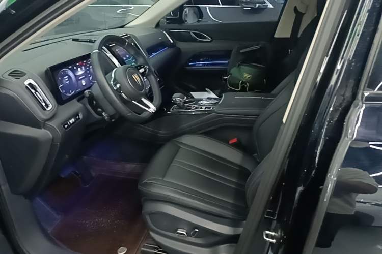 Used Hongqi HS3 2023 1.5T Two-Wheel Drive Shanwei Edition Left Front Seat