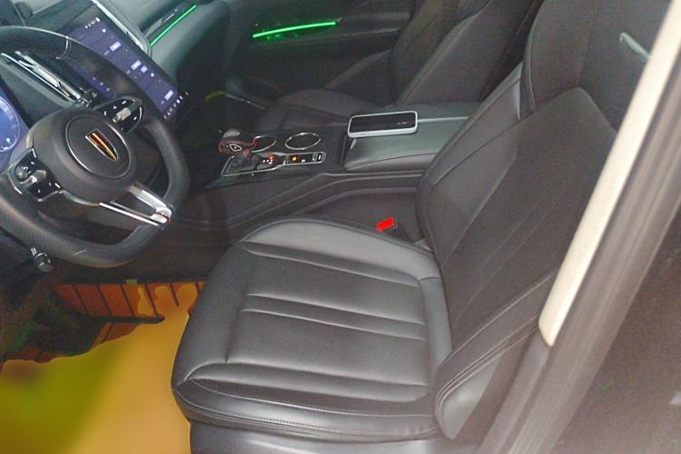 Used Hongqi HS3 2023 1.5T Two-Wheel Drive Shanwei Edition Left Front Seat