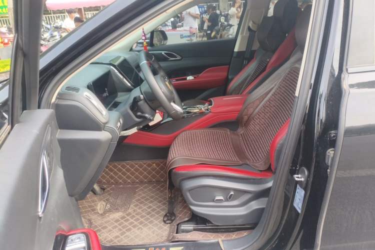 Used Hongqi HS3 2023 1.5T Two-Wheel Drive Shanwei Edition Left Front Seat