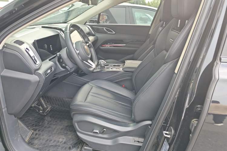 Used Hongqi HS3 2023 1.5T Two-Wheel Drive Shanwei Edition Left Front Seat