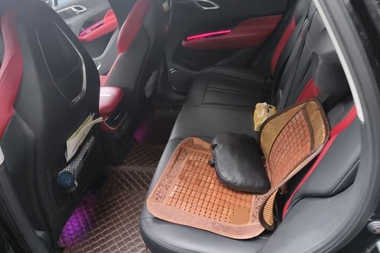 Used Hongqi HS3 2023 2.0T Two-Wheel Drive Available Version Left Rear Seat