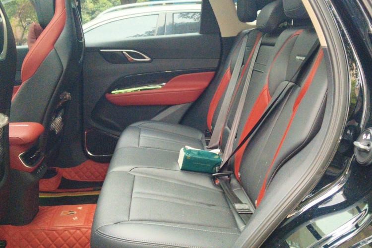 Used Hongqi HS3 2023 1.5T Two-Wheel Drive Shanwei Edition Left Rear Seat