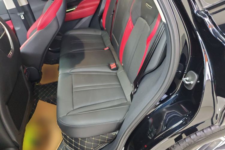 Used Hongqi HS3 2023 1.5T Two-Wheel Drive Shanwei Edition Left Rear Seat