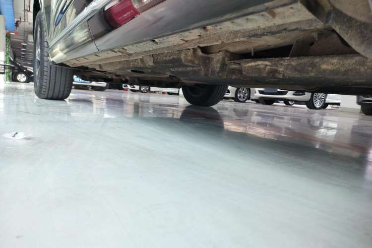 Used Hongqi HS3 2023 1.5T Two-Wheel Drive Shanwei Edition Left Side Sill
