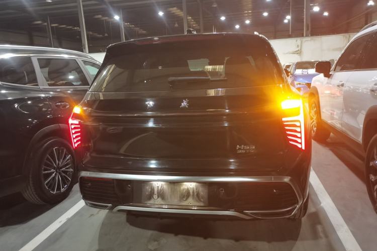 Used Hongqi HS3 2023 1.5T Two-Wheel Drive Shanwei Edition Rear