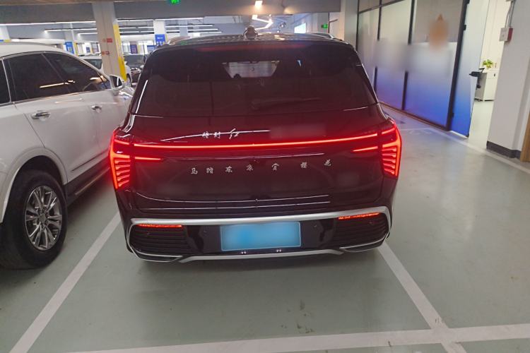 Used Hongqi HS3 2023 1.5T Two-Wheel Drive Shanwei Edition Rear