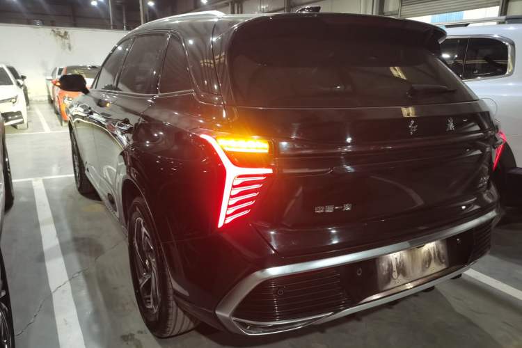 Used Hongqi HS3 2023 1.5T Two-Wheel Drive Shanwei Edition Rear Left 45 Deg