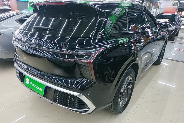 Used Hongqi HS3 2023 1.5T Two-Wheel Drive Shanwei Edition Rear Right 45 Deg