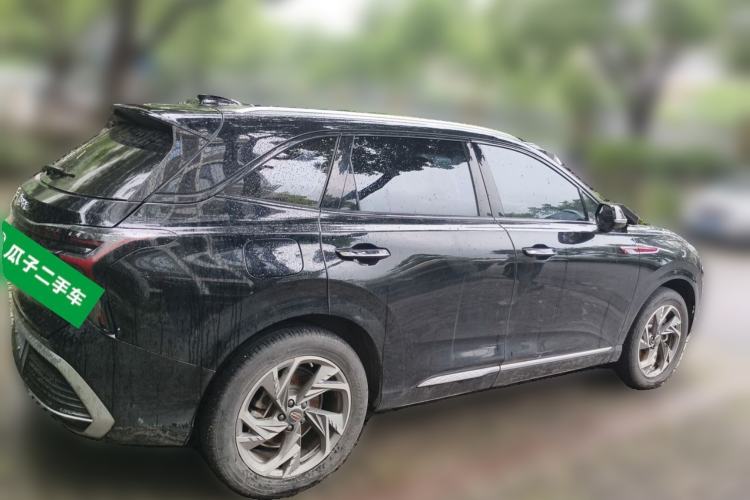 Used Hongqi HS3 2023 2.0T Two-Wheel Drive Available Version Rear Right 45 Deg