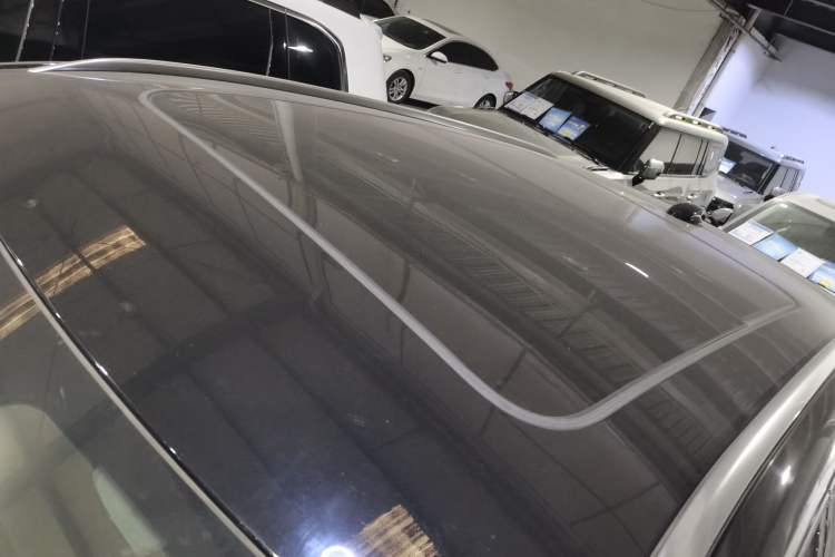 Used Hongqi HS3 2023 1.5T Two-Wheel Drive Shanwei Edition Roof