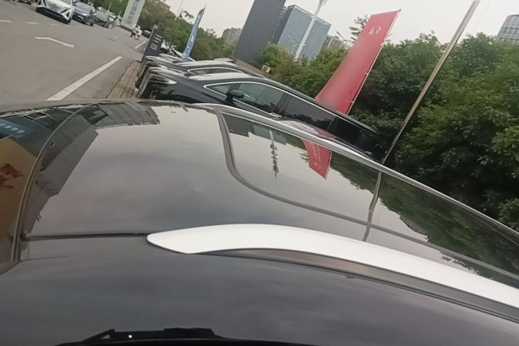 Used Hongqi HS3 2023 1.5T Two-Wheel Drive Shanwei Edition Roof