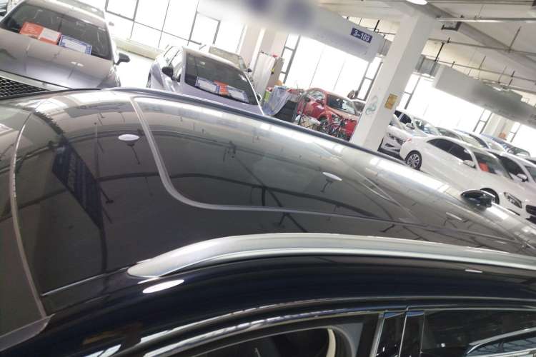 Used Hongqi HS3 2023 1.5T Two-Wheel Drive Shanwei Edition Roof