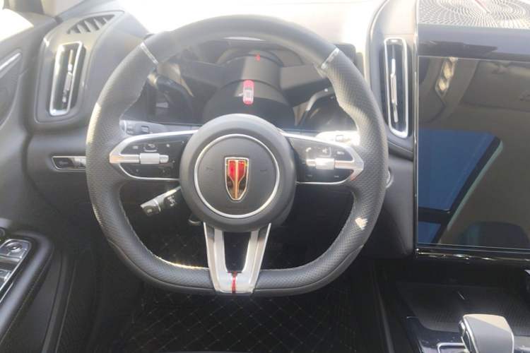 Used Hongqi HS3 2023 1.5T Two-Wheel Drive Shanwei Edition Steering Wheel