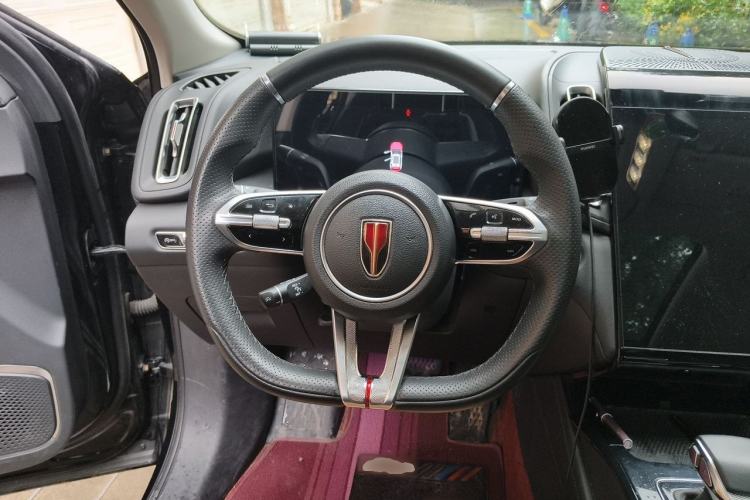 Used Hongqi HS3 2023 1.5T Two-Wheel Drive Shanwei Edition Steering Wheel