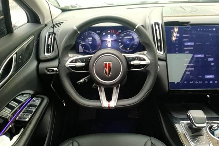 Used Hongqi HS3 2023 1.5T Two-Wheel Drive Shanwei Edition Steering Wheel
