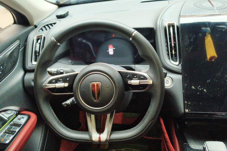 Used Hongqi HS3 2023 1.5T Two-Wheel Drive Shanwei Edition Steering Wheel