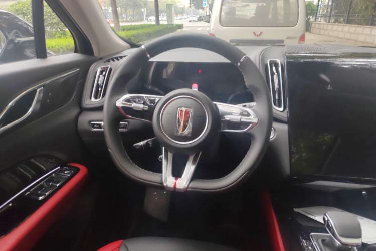 Used Hongqi HS3 2023 1.5T Two-Wheel Drive Shanwei Edition Steering Wheel