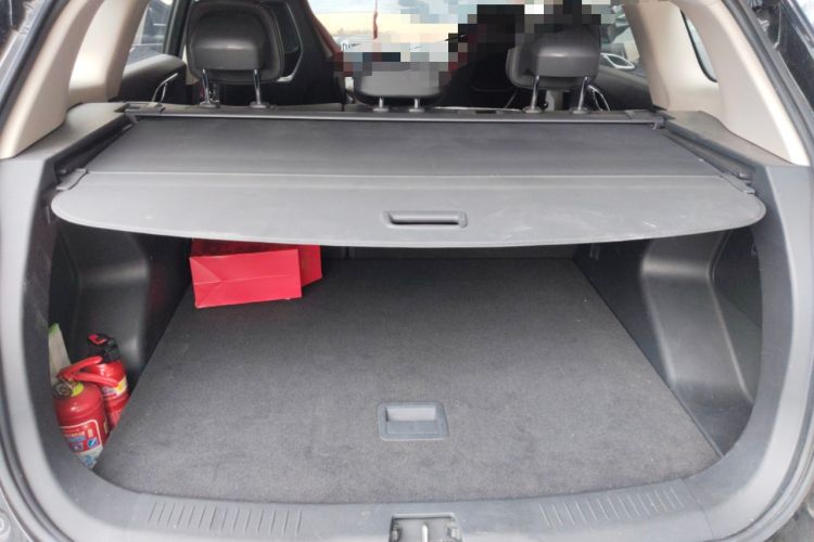 Used Hongqi HS3 2023 1.5T Two-Wheel Drive Shanwei Edition Trunk