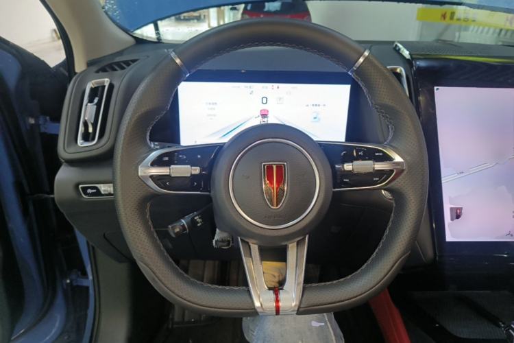 Used Hongqi HS3 2023 1.5T Two-Wheel Drive Shanwei Edition Steering Wheel