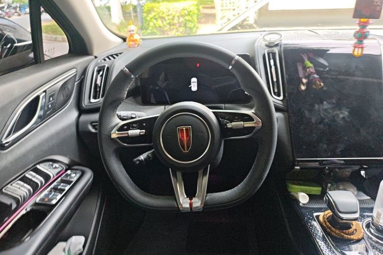 Used Hongqi HS3 2023 1.5T Two-Wheel Drive Shanwei Edition Steering Wheel