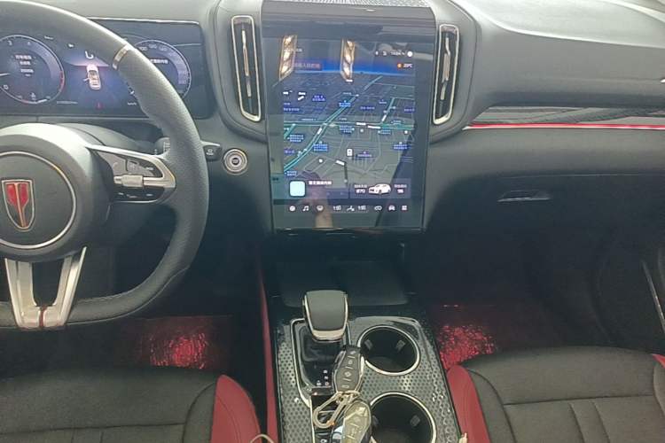 Used Hongqi HS3 2023 1.5T Two-Wheel Drive Shanwei Edition Audio And AC Panel