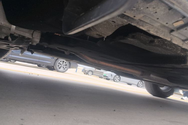 Used Hongqi HS3 2023 1.5T Two-Wheel Drive Shanwei Edition Chassis Front Left