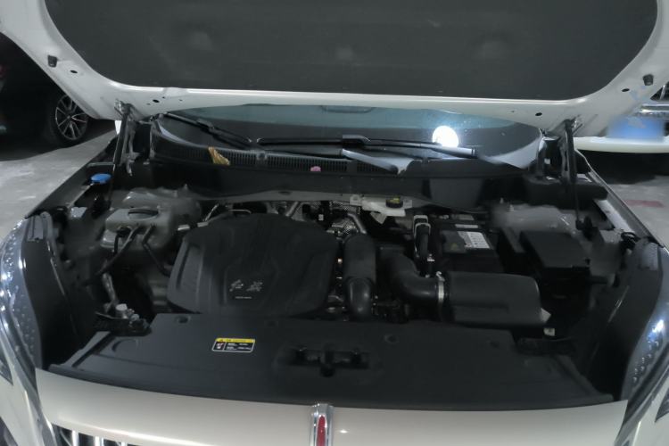 Used Hongqi HS3 2023 1.5T Two-Wheel Drive Shanwei Edition Engine Bay