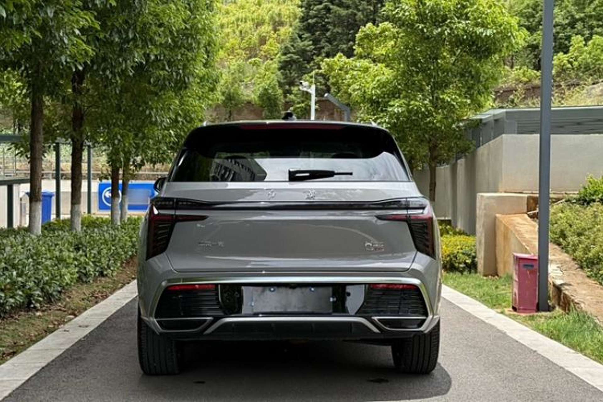 Used Hongqi HS3 2023 2.0T All-Wheel-Drive Youwei Version Exterior 4