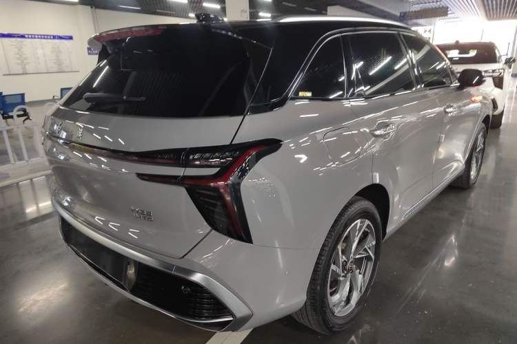 Used Hongqi HS3 2023 2.0T All-Wheel-Drive Youwei Version Exterior 5