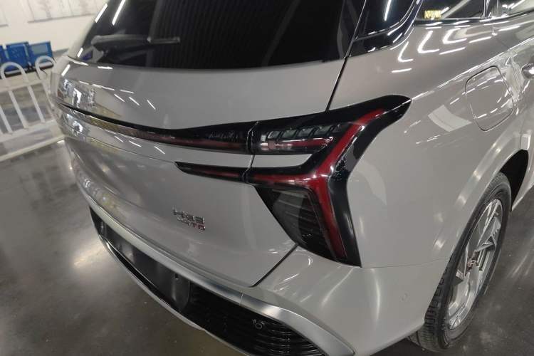 Used Hongqi HS3 2023 2.0T All-Wheel-Drive Youwei Version Exterior 6