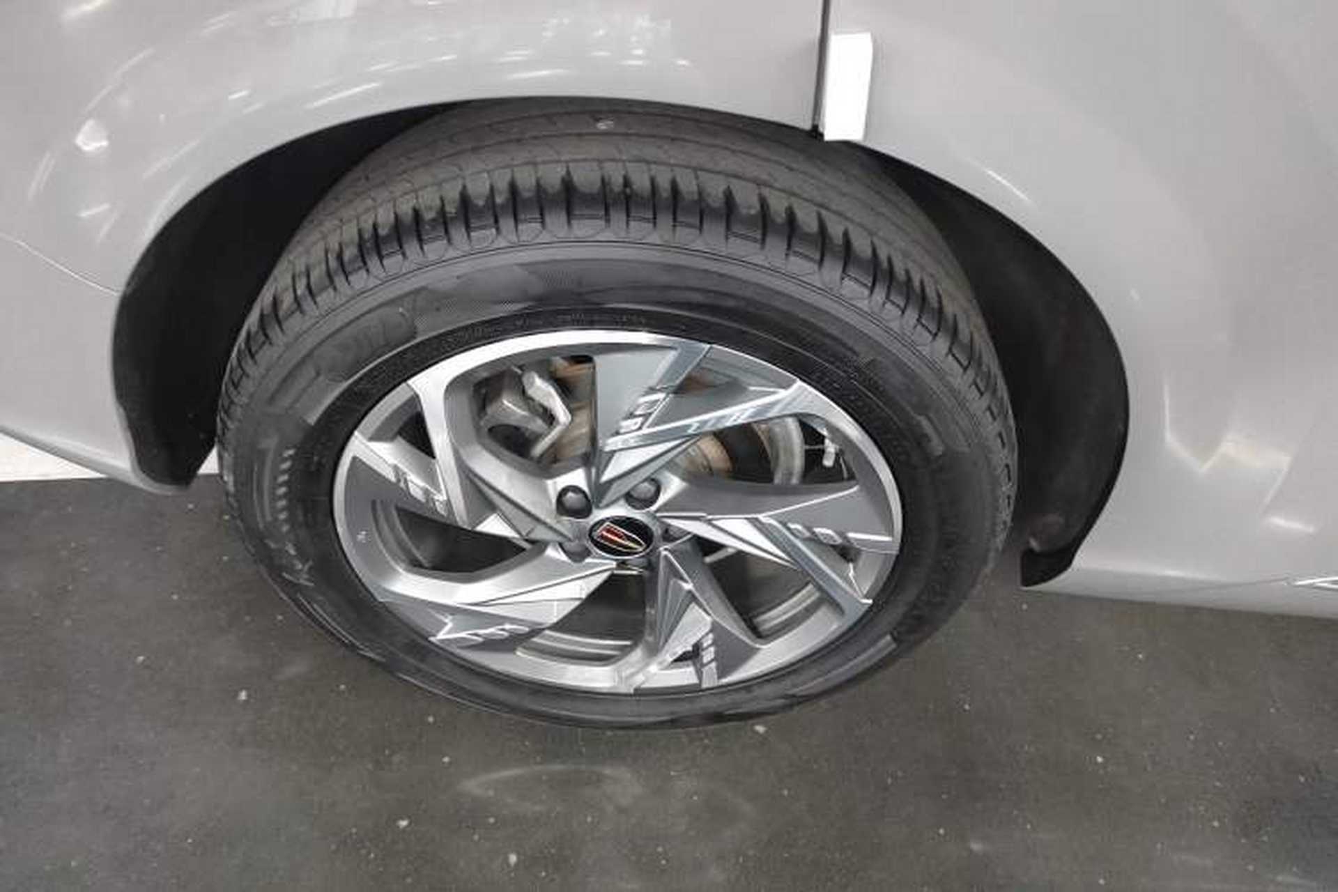 Used Hongqi HS3 2023 2.0T All-Wheel-Drive Youwei Version Exterior 8