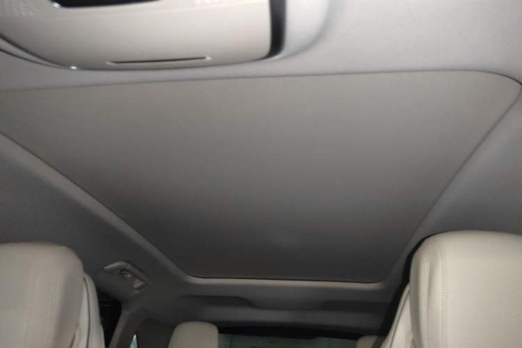 Used Hongqi HS3 2023 2.0T All-Wheel-Drive Youwei Version Headliner