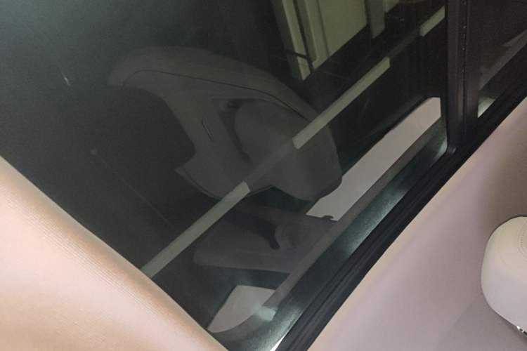 Used Hongqi HS3 2023 2.0T All-Wheel-Drive Youwei Version Headliner