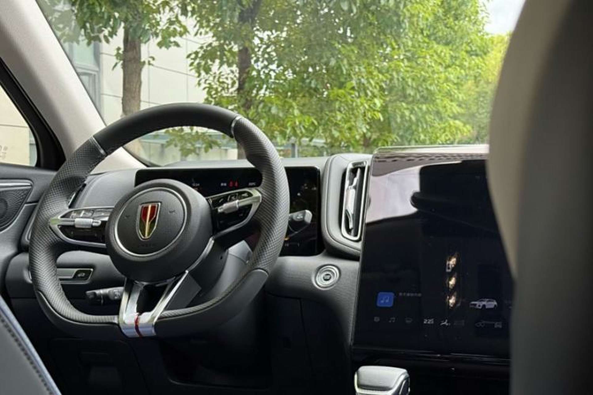 Used Hongqi HS3 2023 2.0T All-Wheel-Drive Youwei Version Interior 14