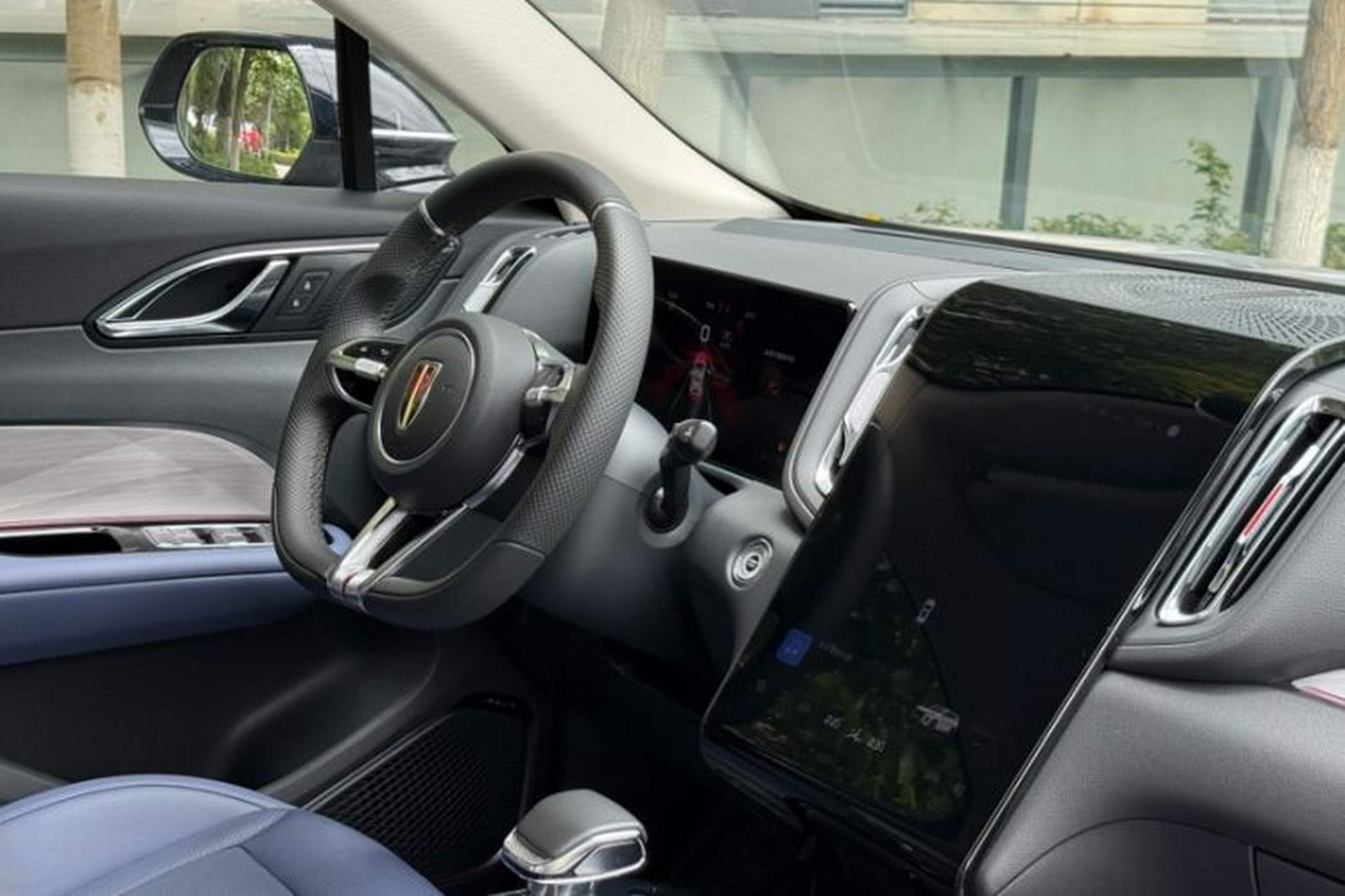 Used Hongqi HS3 2023 2.0T All-Wheel-Drive Youwei Version Interior 2