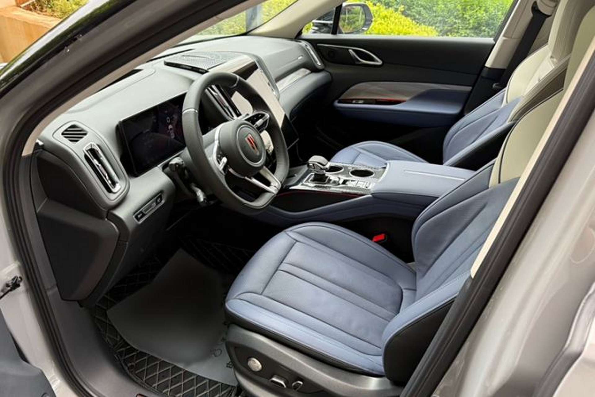 Used Hongqi HS3 2023 2.0T All-Wheel-Drive Youwei Version Left Front Seat