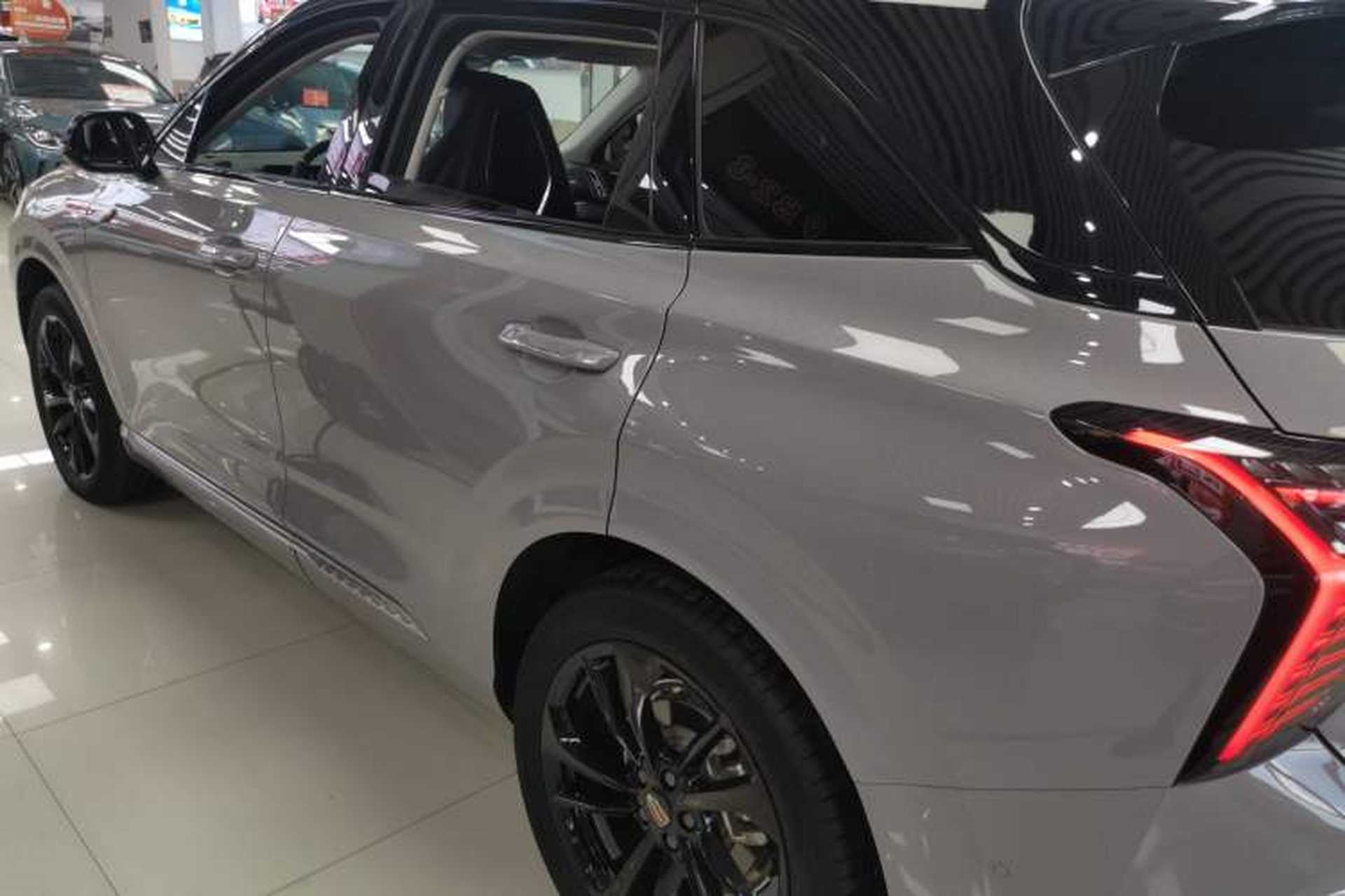 Used Hongqi HS3 2023 2.0T All-Wheel-Drive Youwei Version Left Side