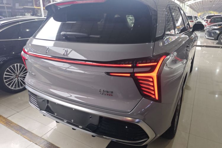 Used Hongqi HS3 2023 2.0T Two-Wheel Drive Available Version Rear Right 45 Deg