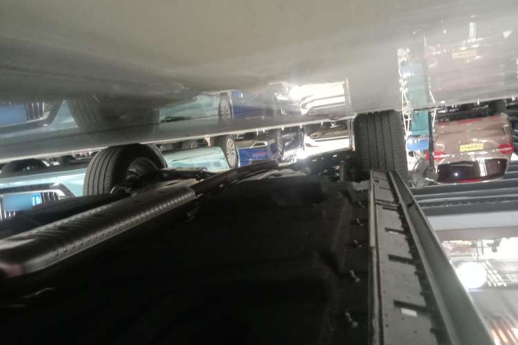 Used Hongqi HS3 2023 2.0T All-Wheel-Drive Youwei Version Right Side Sill