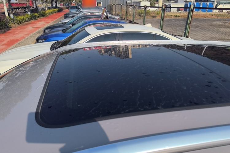 Used Hongqi HS3 2023 1.5T Two-Wheel Drive Shanwei Edition Roof
