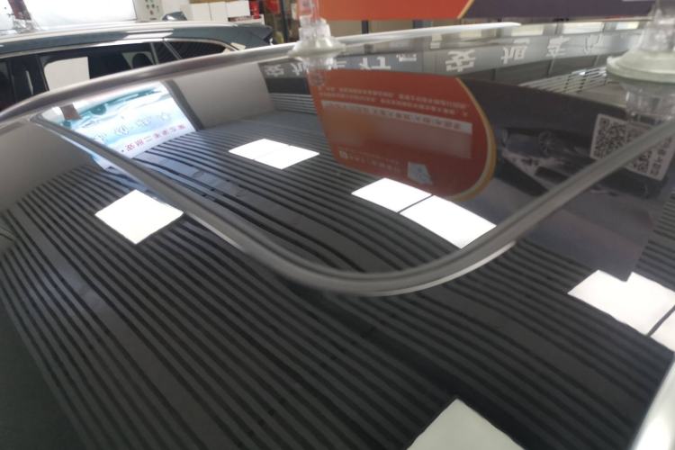 Used Hongqi HS3 2023 2.0T All-Wheel-Drive Youwei Version Roof
