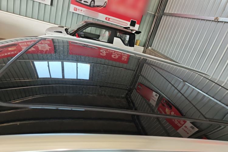 Used Hongqi HS3 2023 2.0T All-Wheel-Drive Youwei Version Roof