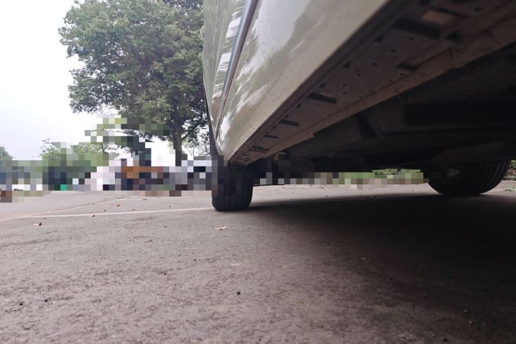 Used Hongqi HS3 2023 1.5T Two-Wheel Drive Shanwei Edition Chassis Front Right