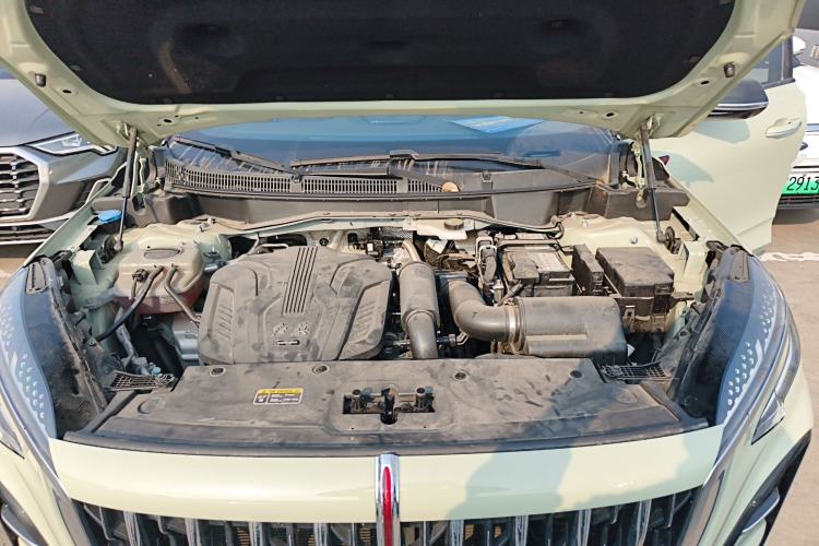 Used Hongqi HS3 2023 1.5T Two-Wheel Drive Shanwei Edition Engine Bay