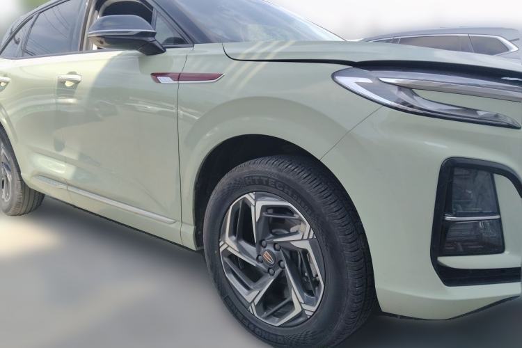 Used Hongqi HS3 2023 1.5T Two-Wheel Drive Shanwei Edition Front Right 45 Deg
