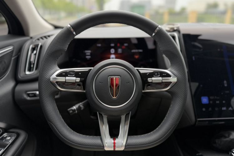 Used Hongqi HS3 2023 1.5T Two-Wheel Drive Shanwei Edition Interior 9